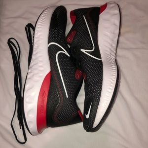 2020 Nike Renew Run ‘University Red’